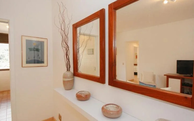 Mc Flats The Claridge