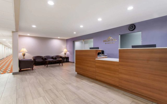 Microtel Inn & Suites by Wyndham Philadelphia Airport
