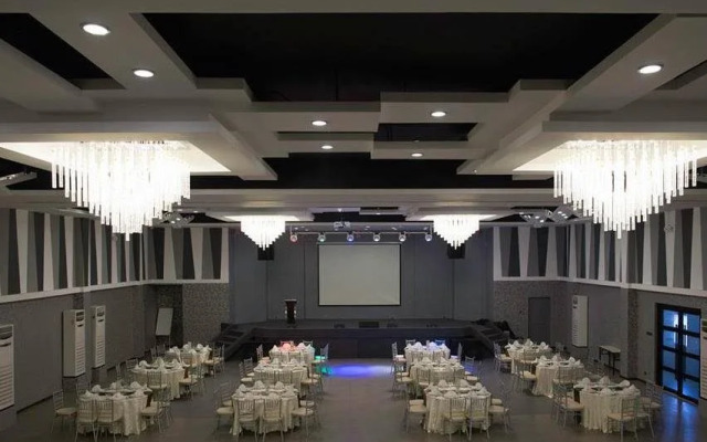 Isabela Zen Hotel & Restaurant Corporation