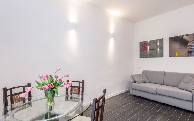 Vatican City Suites by Hili