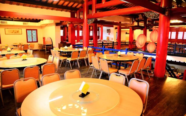 Kenting Youth Activity Center