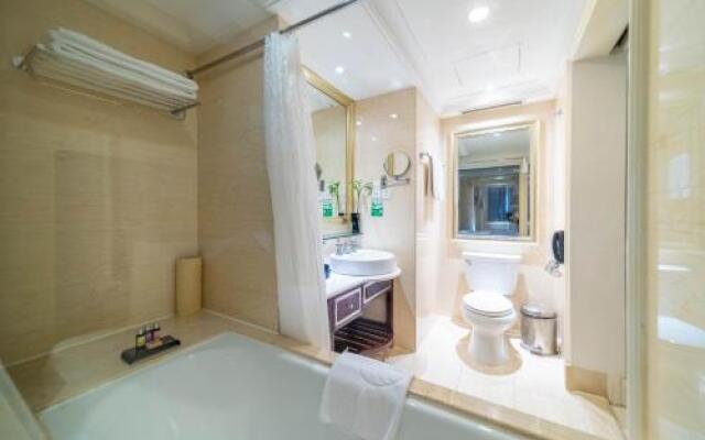 Ramada Yichang Hotel