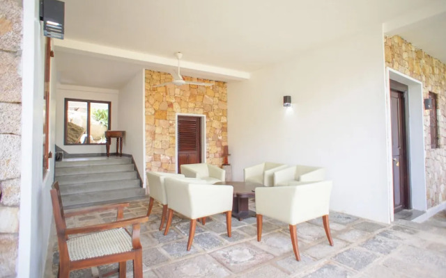 OYO 461 Zeilan Sunset Point
