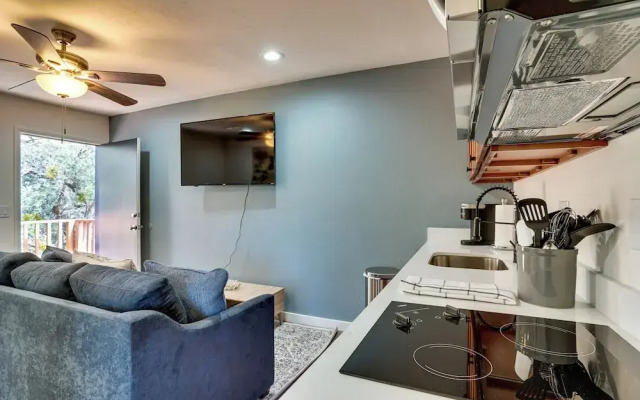 6 Mi to Red Rock State Park: Home w/ Patio & Yard