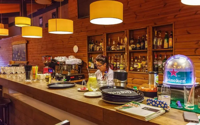 Hotel Piatra Soimului