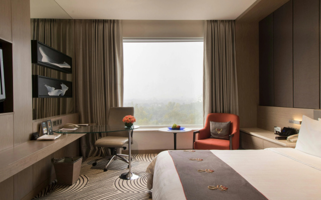 Sheraton New Delhi Hotel – Guest Rooms – New Delhi