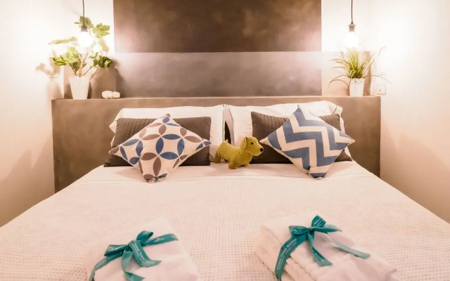 Camaella Luxury Studio