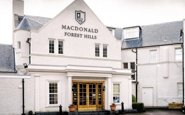 Macdonald Forest Hills Hotel & Spa