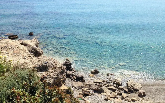 Cybele Suites & Apartments