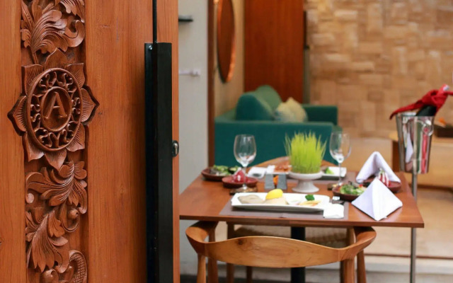 Aksari Villa Seminyak by Ini Vie Hospitality