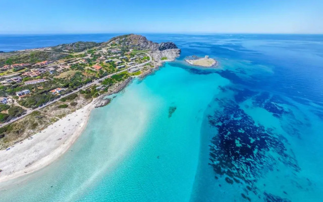 Amazing Detached Villa for 8 Guests Near Stintino