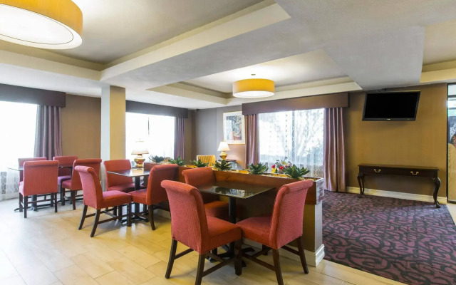 Royal Palms INN