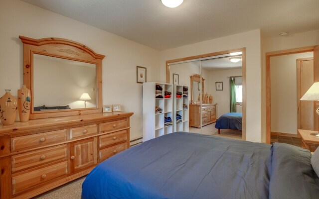 Northbrook Condo 3 Bedroom Condo