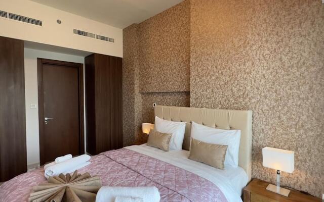 Mh- Lovely 1 Bhk Burj Khalifa View Ref- 26017