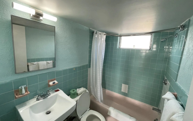 Monaco Motel - Wildwood Beach & Boardwalk