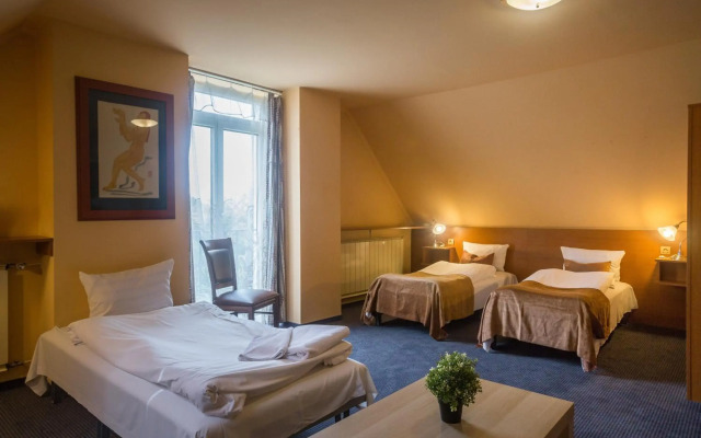 Hotel Luna