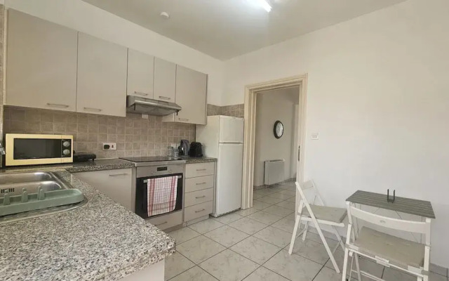 53 NIC - Stay Elion Apartment