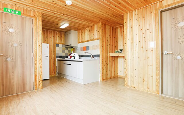 Boeun Sanorange Pulnaeeum Pension