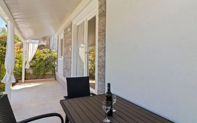 Appealing Mobile Home in Banjole With Garden