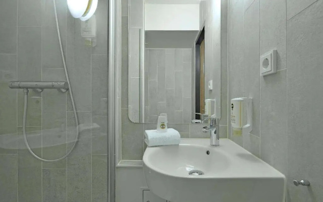 B&B HOTEL Berlin Genshagen-Süd