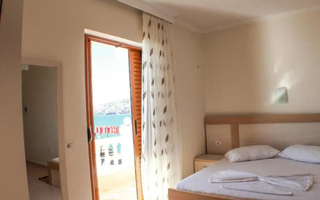 Apartments Romario