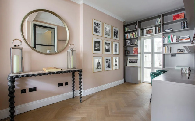 Rigault Road by Onefinestay