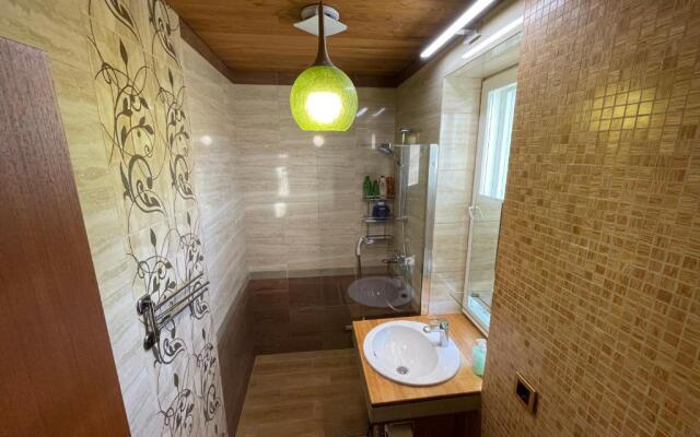 "Spring" apartment