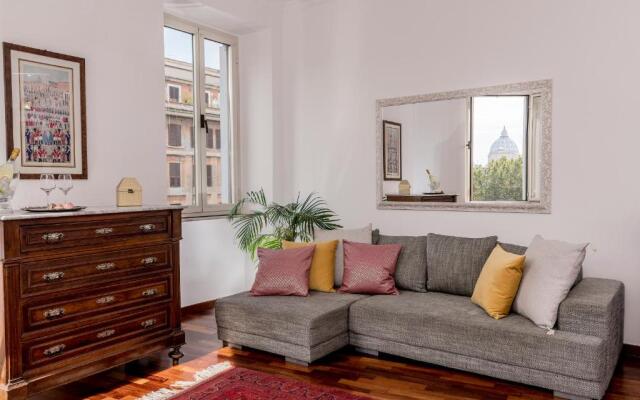 St.Peter's mirror-Romantic view