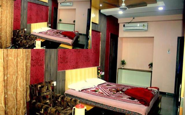 Hotel Richi Palace