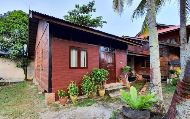 ZEN Rooms Pelangi Beach Resort