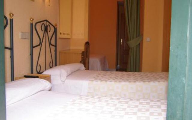 Hostal Residencia Fernandez