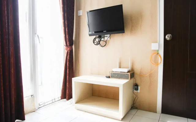 Pool View 2BR Mutiara Bekasi Apartment