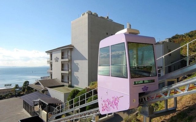 Kirakankou Hotel