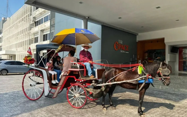 The Space Hotel Lampang