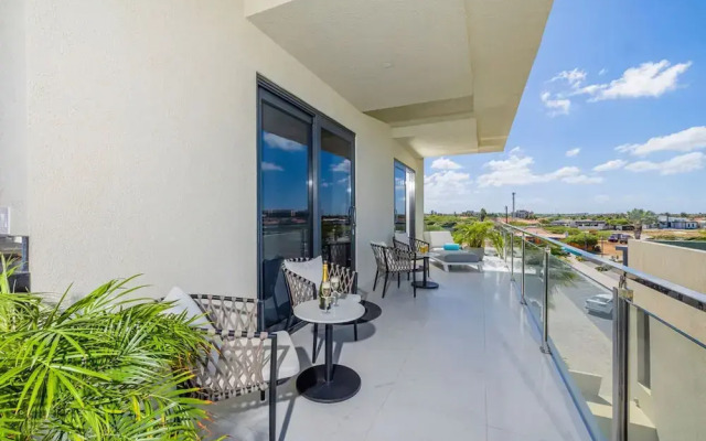 Sea View Exclusive Penthouse Outdoor Dining 3BR