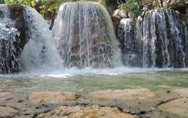 Altos de Caño Hondo