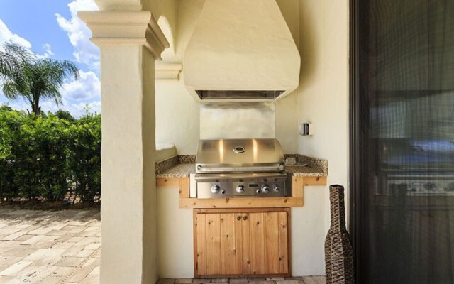 845dm 5 Bedroom Villa