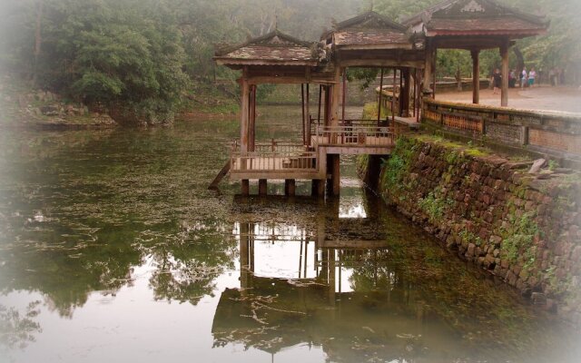 Hillside Homestay Hue - Mansion Room