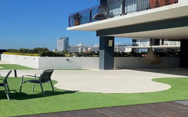 Zoho Skies Amazing View Sleeps 6