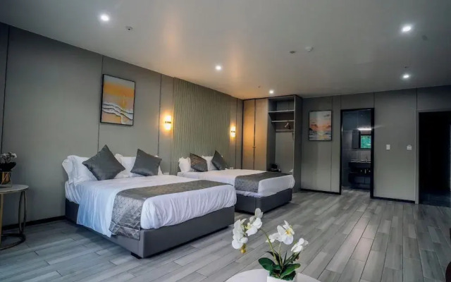 Taufusi Hotel