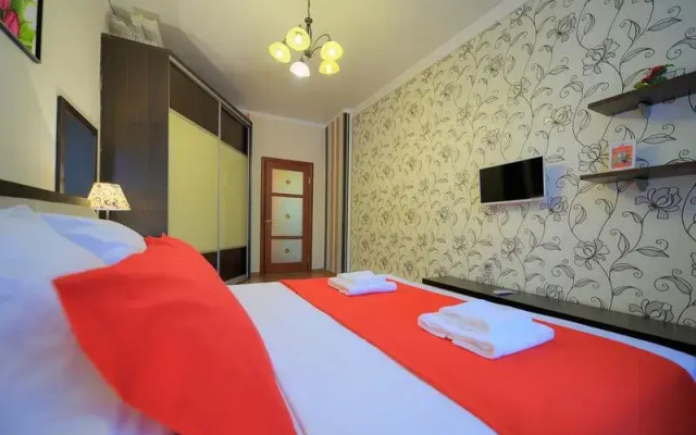 Apartments Five Stars Comfort on Revolution Square