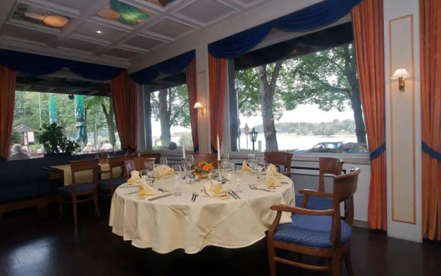 Hotel Rheinterrasse Benrath