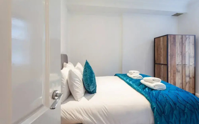 Brighton Blissful Retreat by the Sea