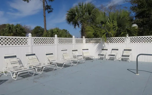 Executive Inn Panama City Beach, FL