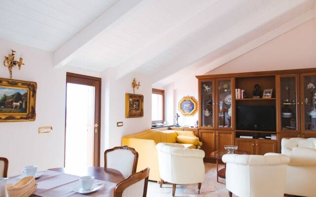 Romantic Rooftop Apartment with Pool&Terrace