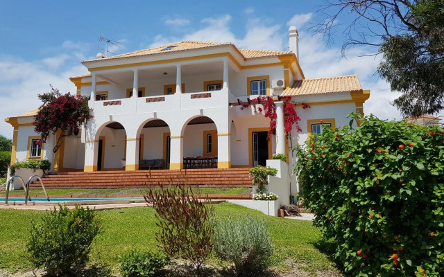 Villa Sequoia - Beach and Lake Private Holidays