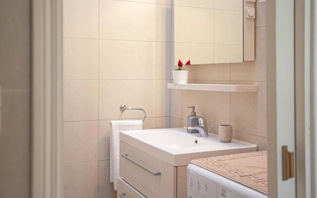 Awesome Home in Dubrovnik With Wifi and 3 Bedrooms