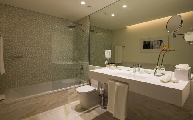 Pestana Porto - A Brasileira, City Center & Heritage Building