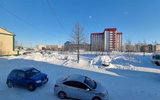 Апартаменты на улице Изыскателей 32В