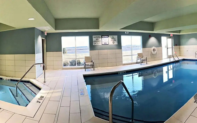 Holiday Inn Express & Suites Rantoul by IHG